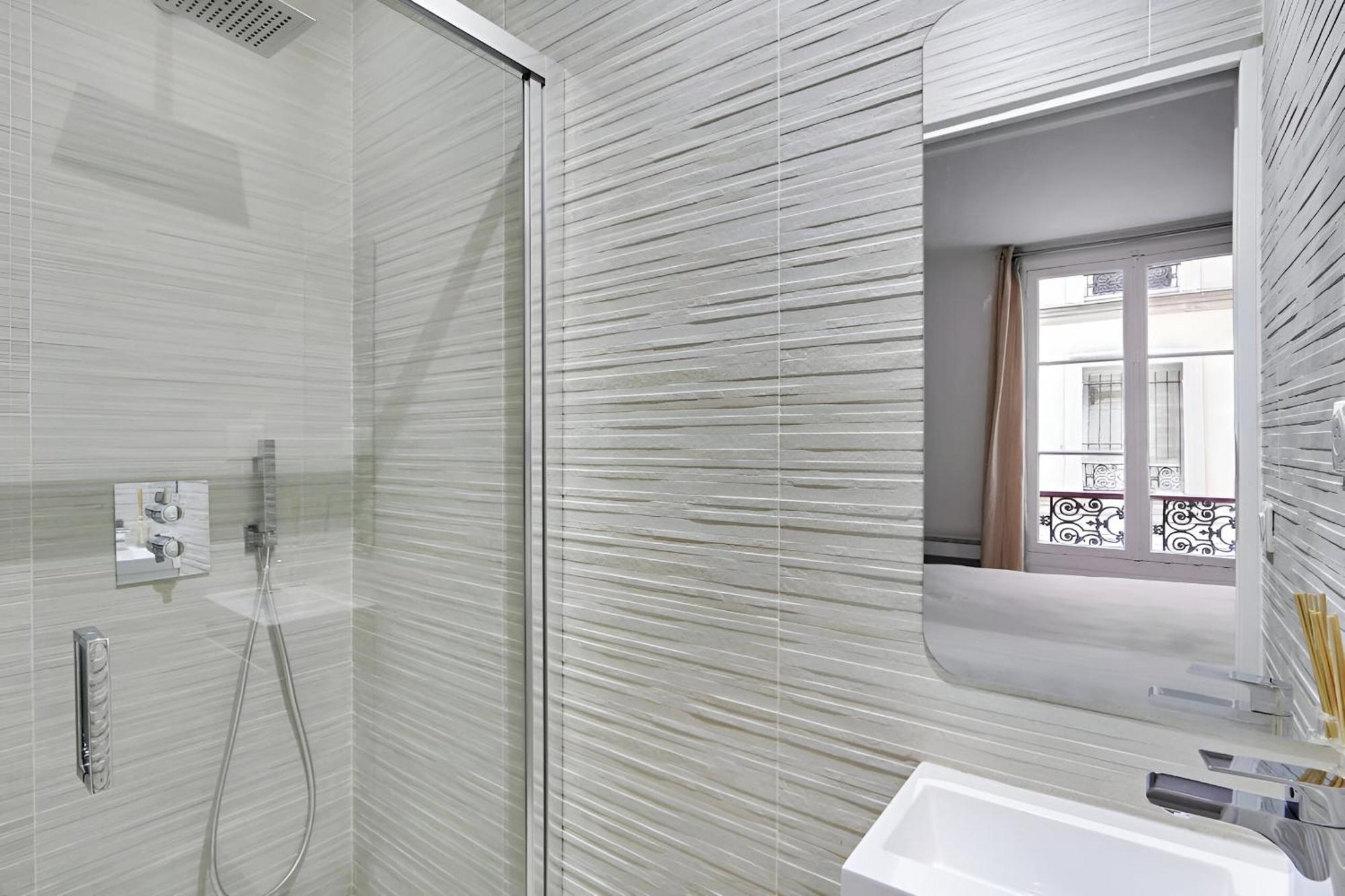 Appartement Spacieux Et Lumineux A Montorgueil Париж Екстериор снимка